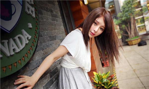 茂南想找一个女性生孩子给报酬-｛找个女人生孩子多少钱｝